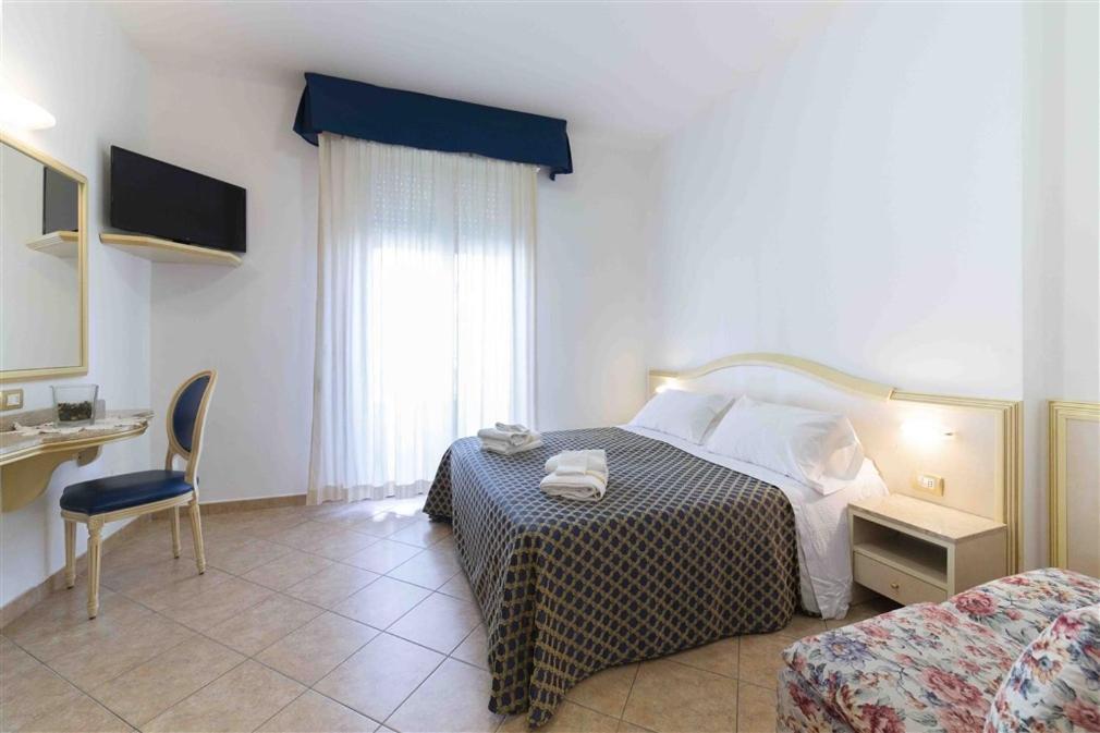 Residenza Melucci Rimini Exterior foto