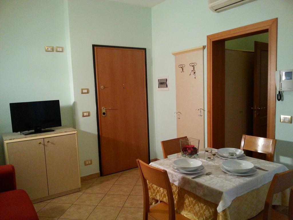 Residenza Melucci Rimini Exterior foto