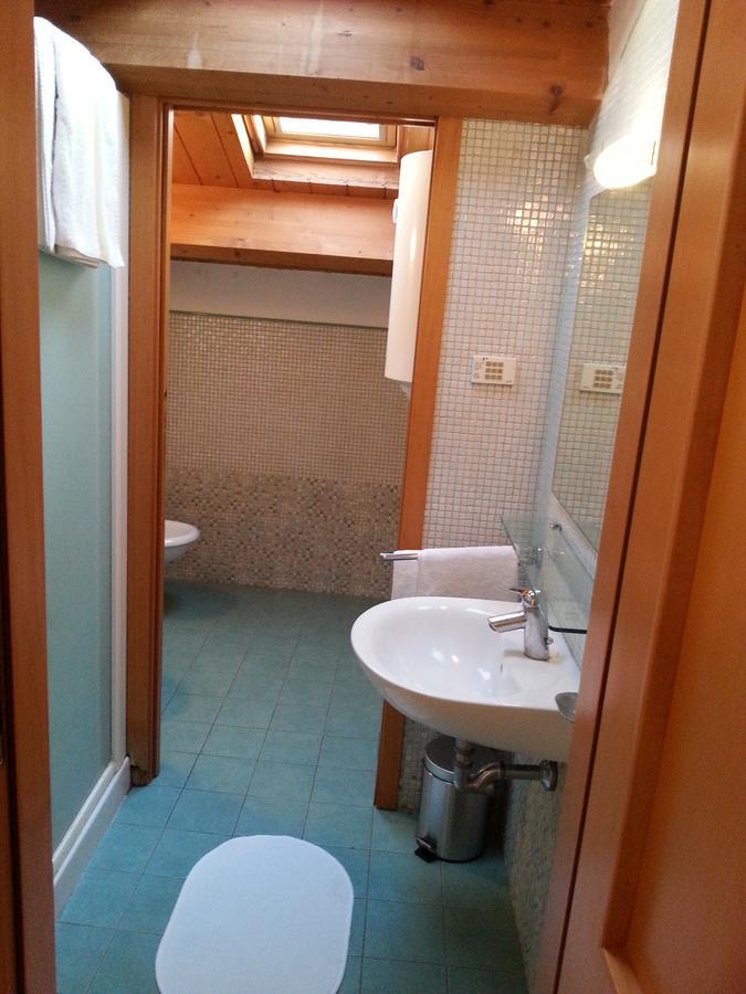 Residenza Melucci Rimini Exterior foto